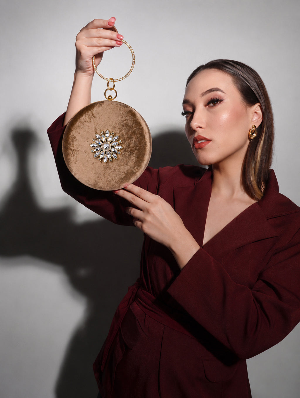 KarryQ Brown Floral Brooch Velvet Clutch