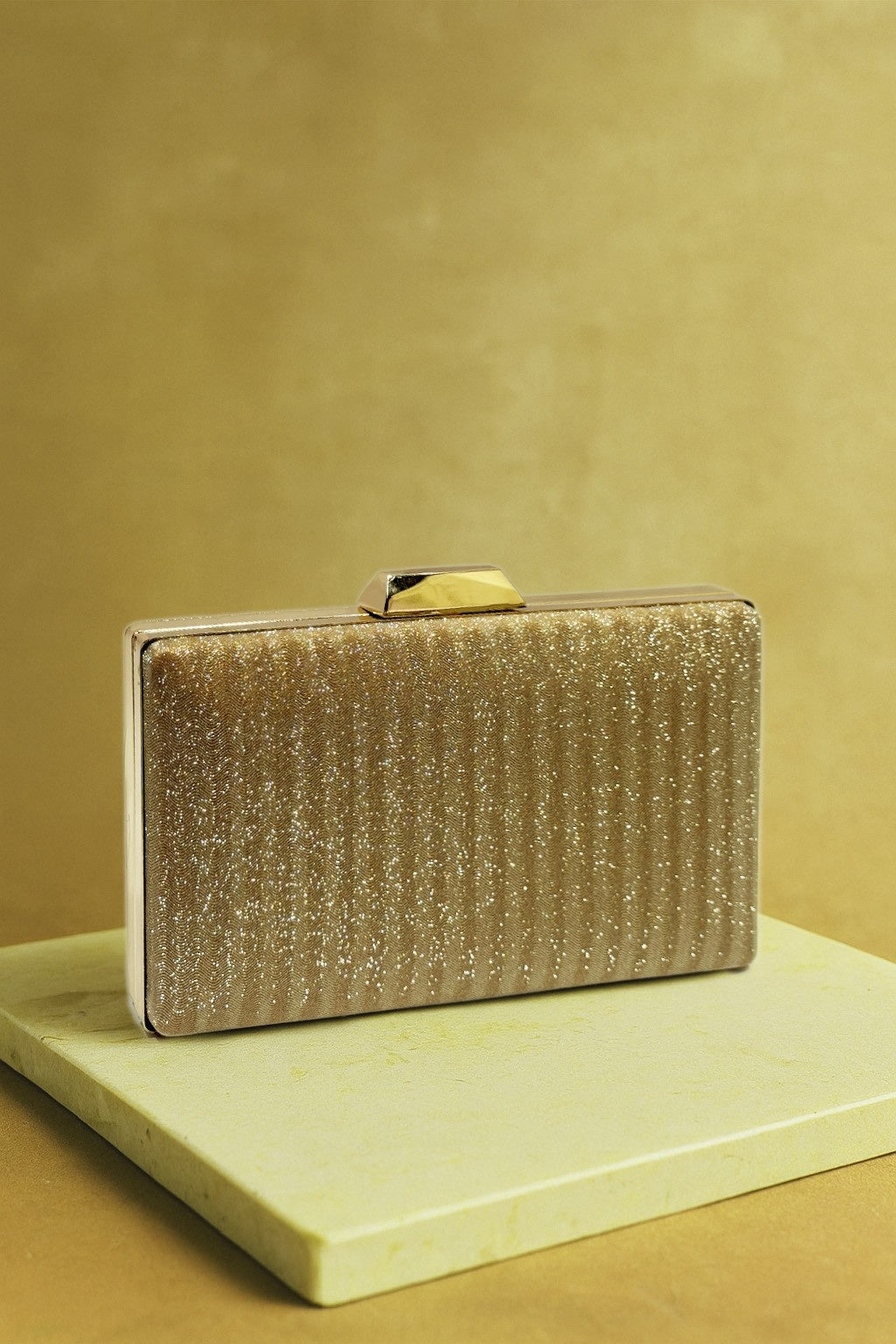 KarryQ Luxe Gold Croc Texture Box Clutch for Women | Premium Party, Wedding & Evening Handbag (Copy)
