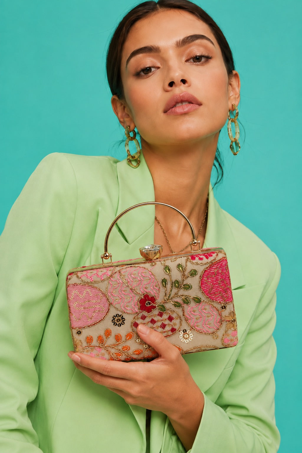 KarryQ Peach Floral Vine Box Clutch
