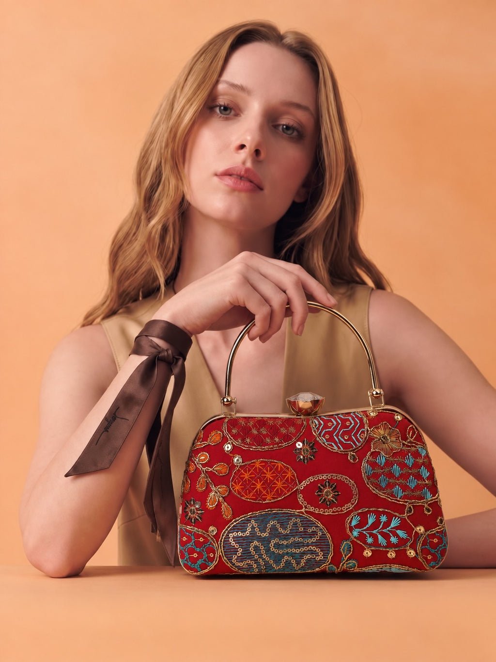KarryQ Orange Red Sequin Oval Curved Frame Clutch