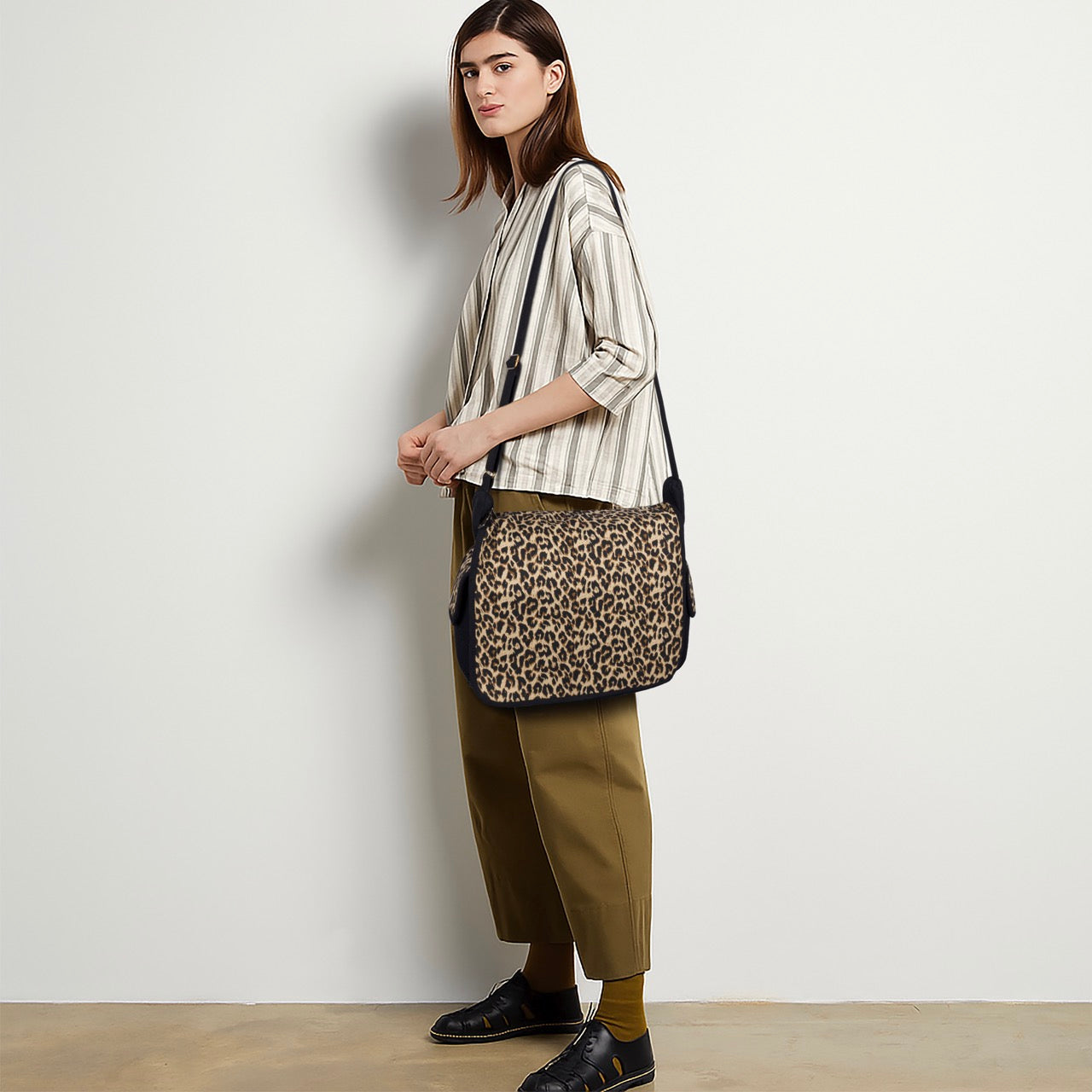 Sudan Premium Leopard Print Messenger Sling Bag for Women | Fashion Crossbody Shoulder Bag | Stylish Side Bag for College, Office, Travel & Everyday Use